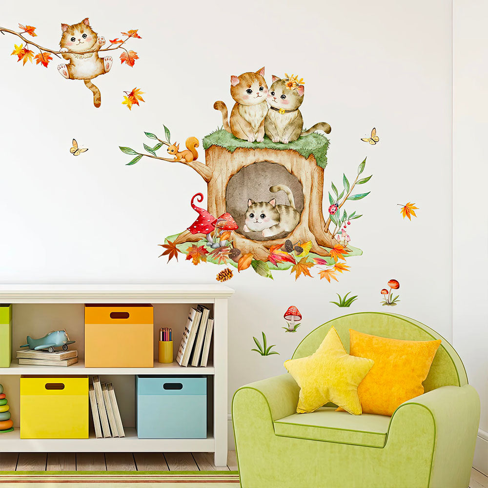 Chats Mignons sur Souche d'Arbre, Ecureuil Feuilles d'Automne Stickers