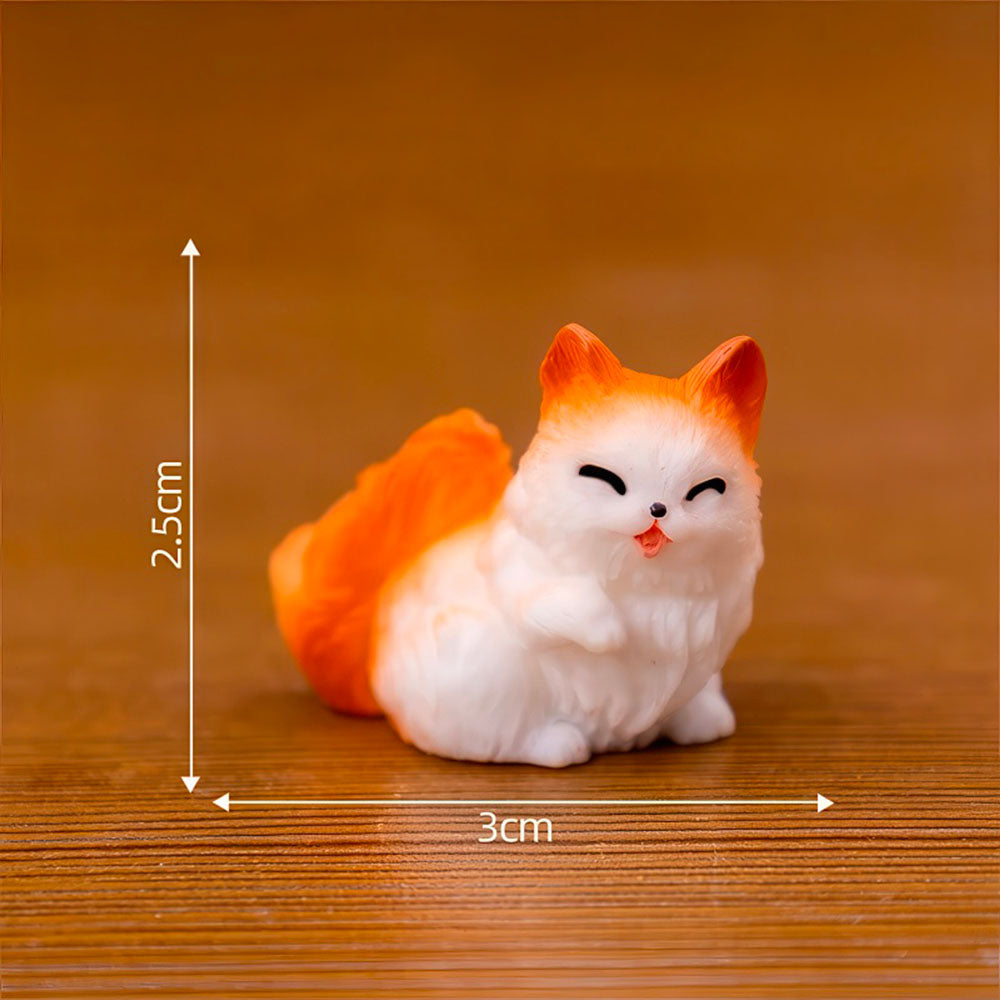 Chaton Roux et Blanc Adorable en Résine, Mini Figurine