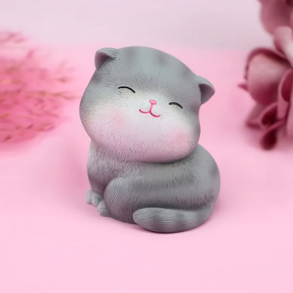 Chaton Gris et Blanc Attendri Figurine en Résine