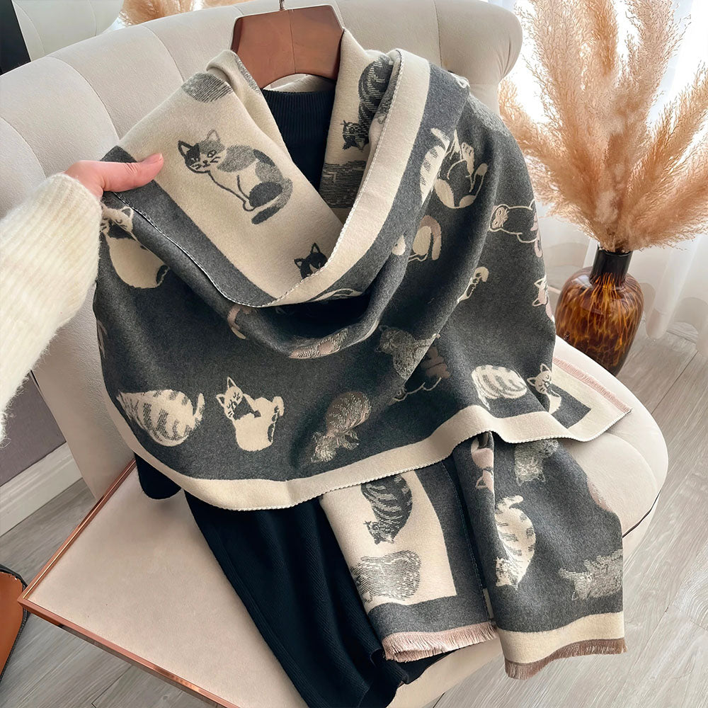 Foulard Gris et Blanc Motif Chatons pour Femme à Franges