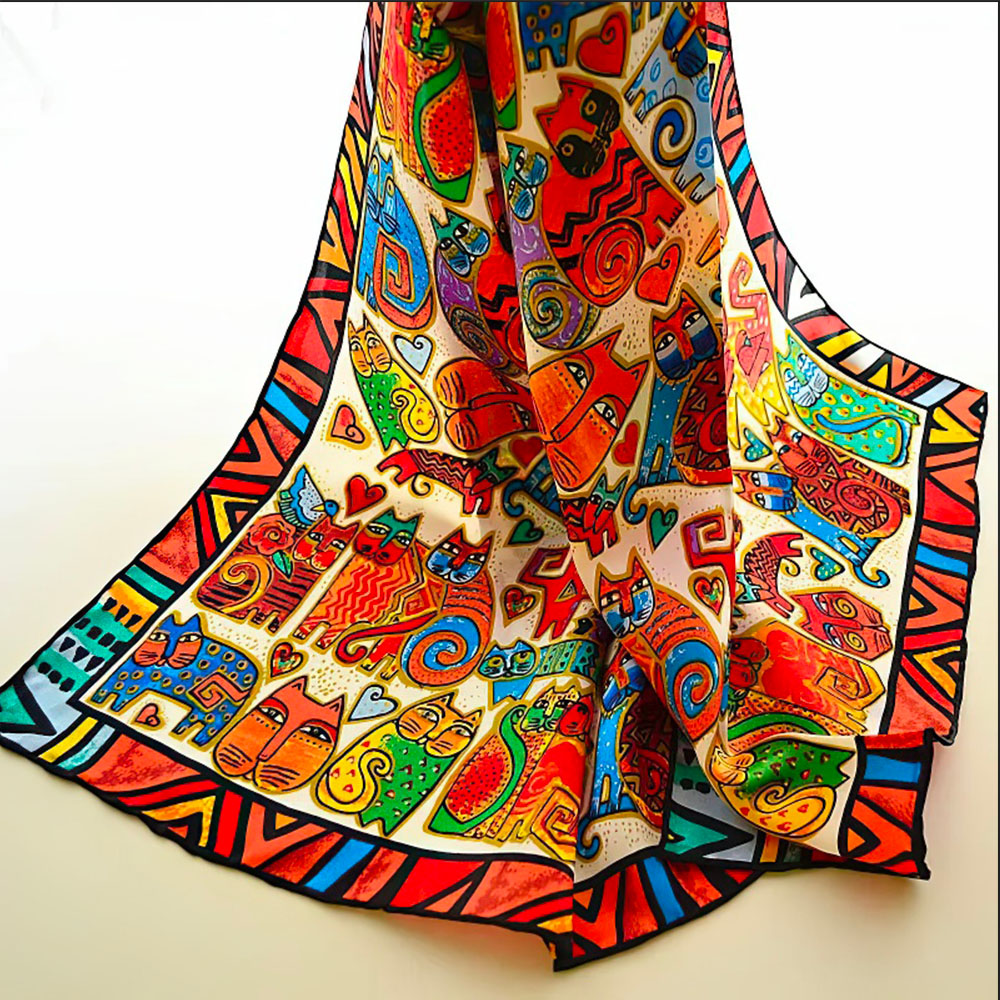 Foulard pour Femme en Soie Motif Chat Coloré Tons Orangés Rectangulaire