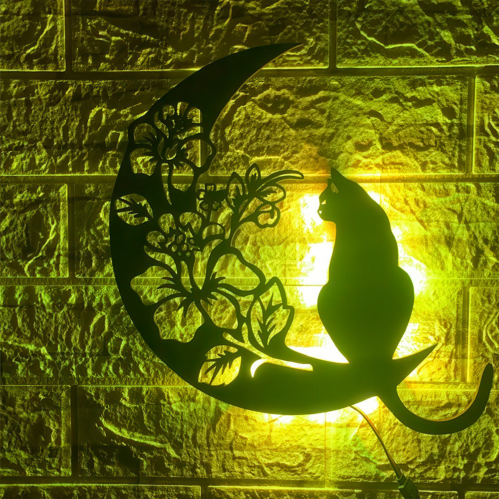 Chat Noir dans sur la Lune dans un Décor de Fleurs de Tilleul Sticker