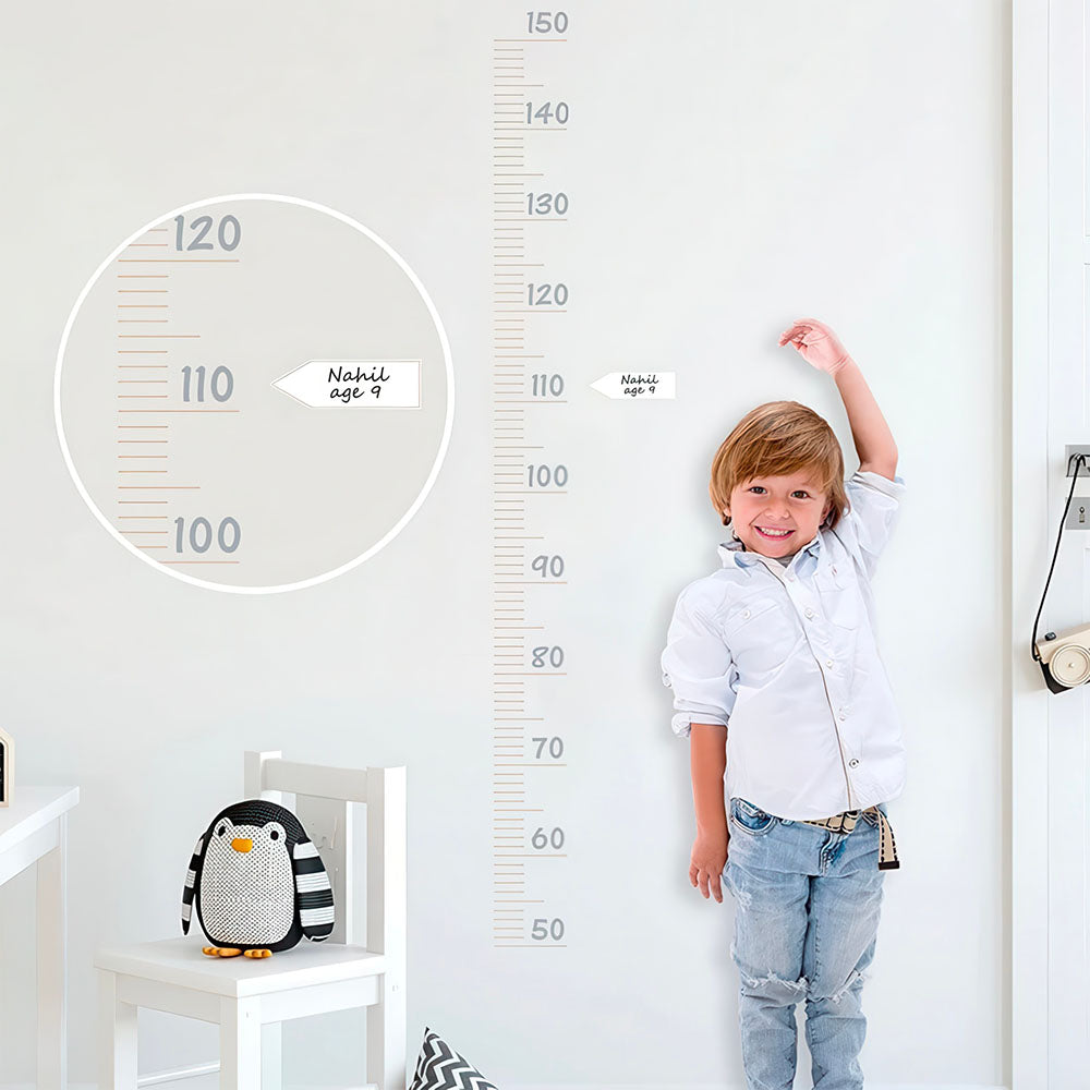 Toise Minimaliste Sticker pour Chambre Enfants Associable à des Stickers Chats