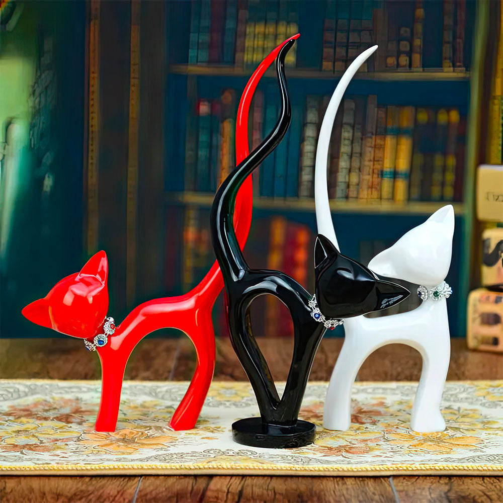 Trois Chats Collier Bijou Rouge Noir et Blanc Longue Queue Statues